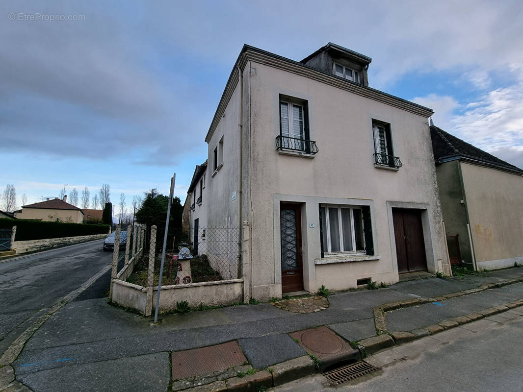 Maison à IGE