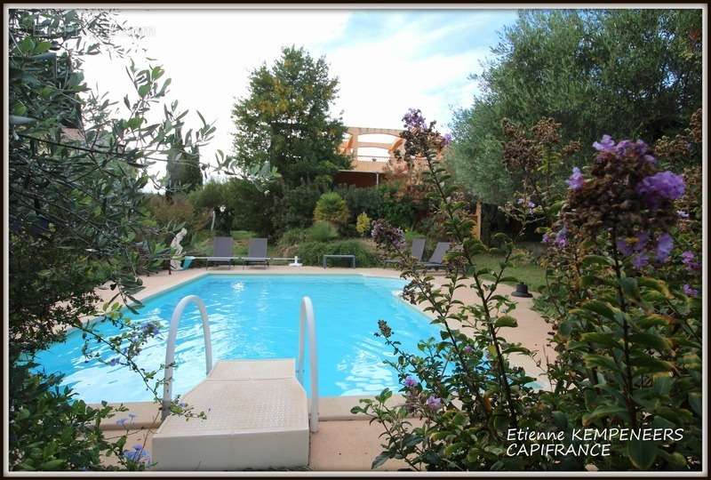Maison à LORGUES