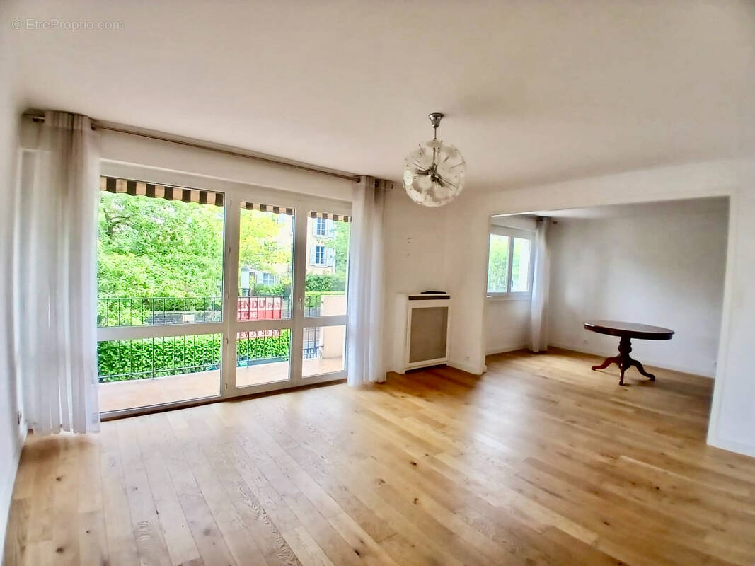 Appartement à YERRES
