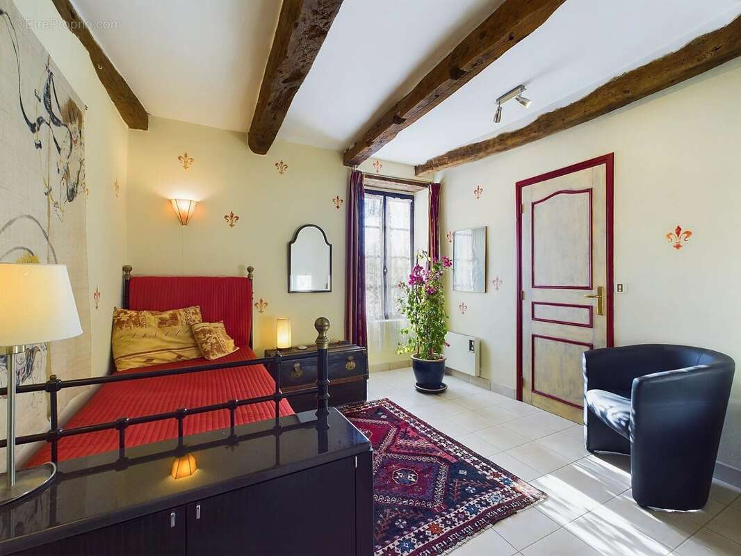 Maison à PRAYSSAC