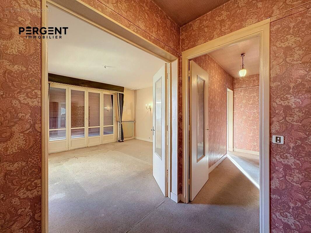 Appartement à CHARLEVILLE-MEZIERES