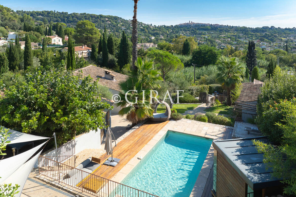 Maison à LA COLLE-SUR-LOUP