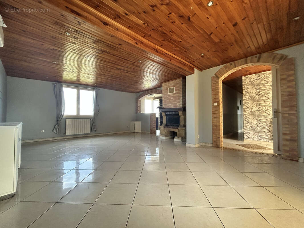 Maison à LABASTIDETTE