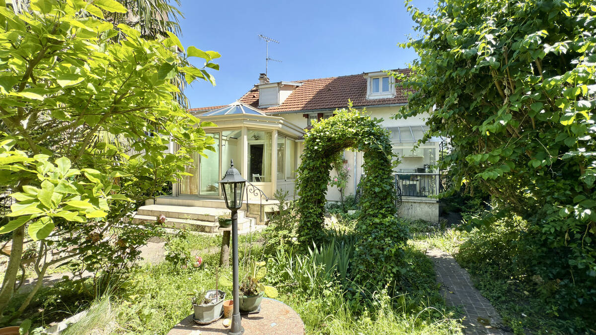 Maison à ENGHIEN-LES-BAINS