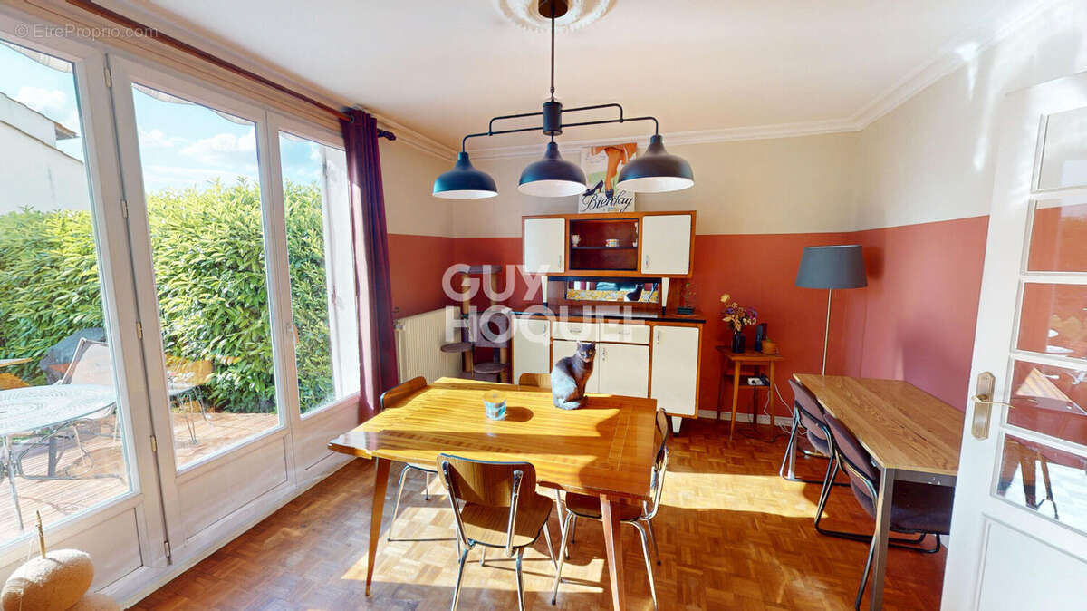 Maison à POITIERS