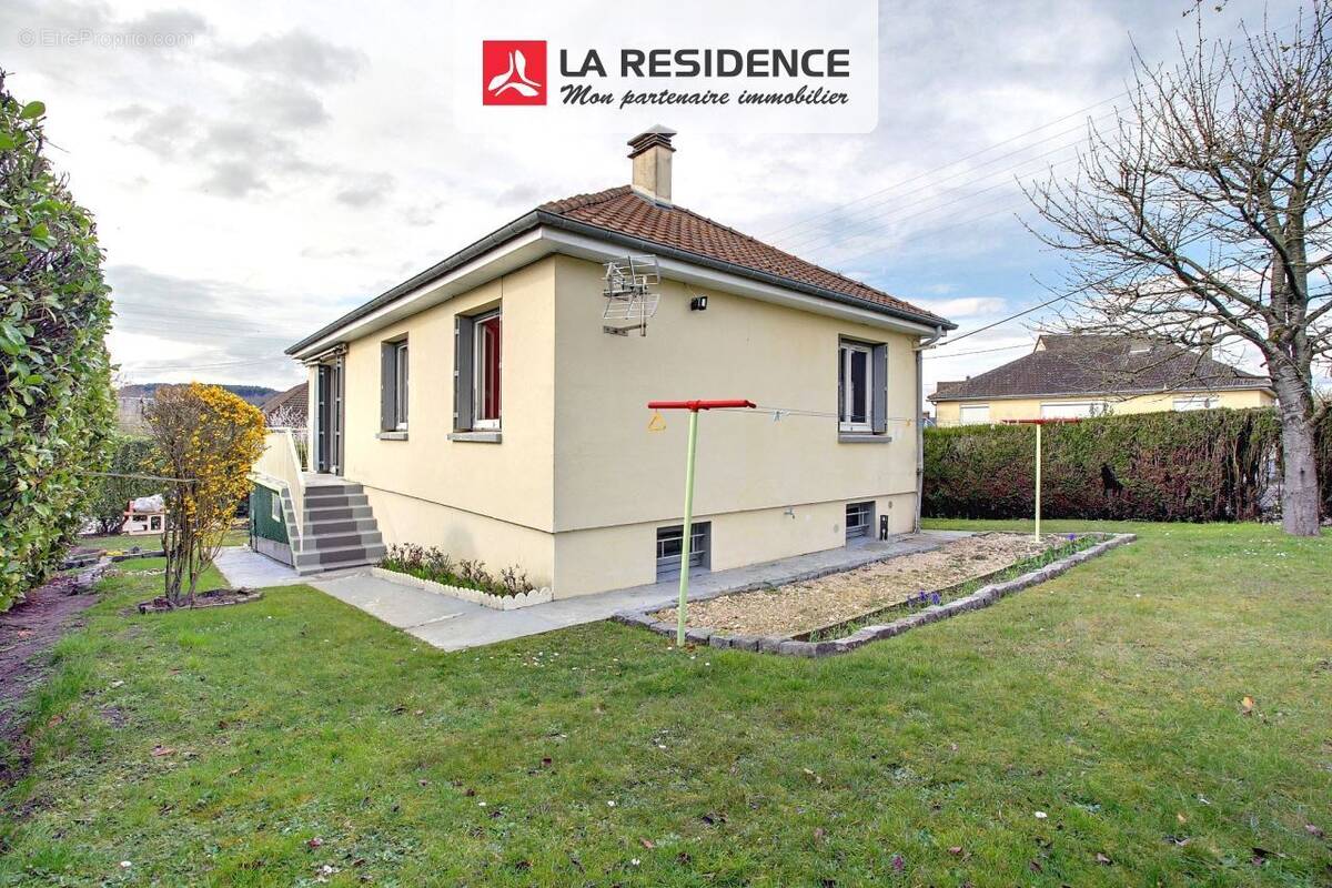 Maison à PETIT-COURONNE