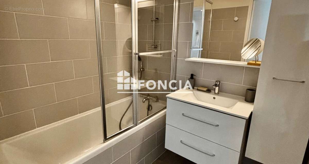 Appartement à SANARY-SUR-MER