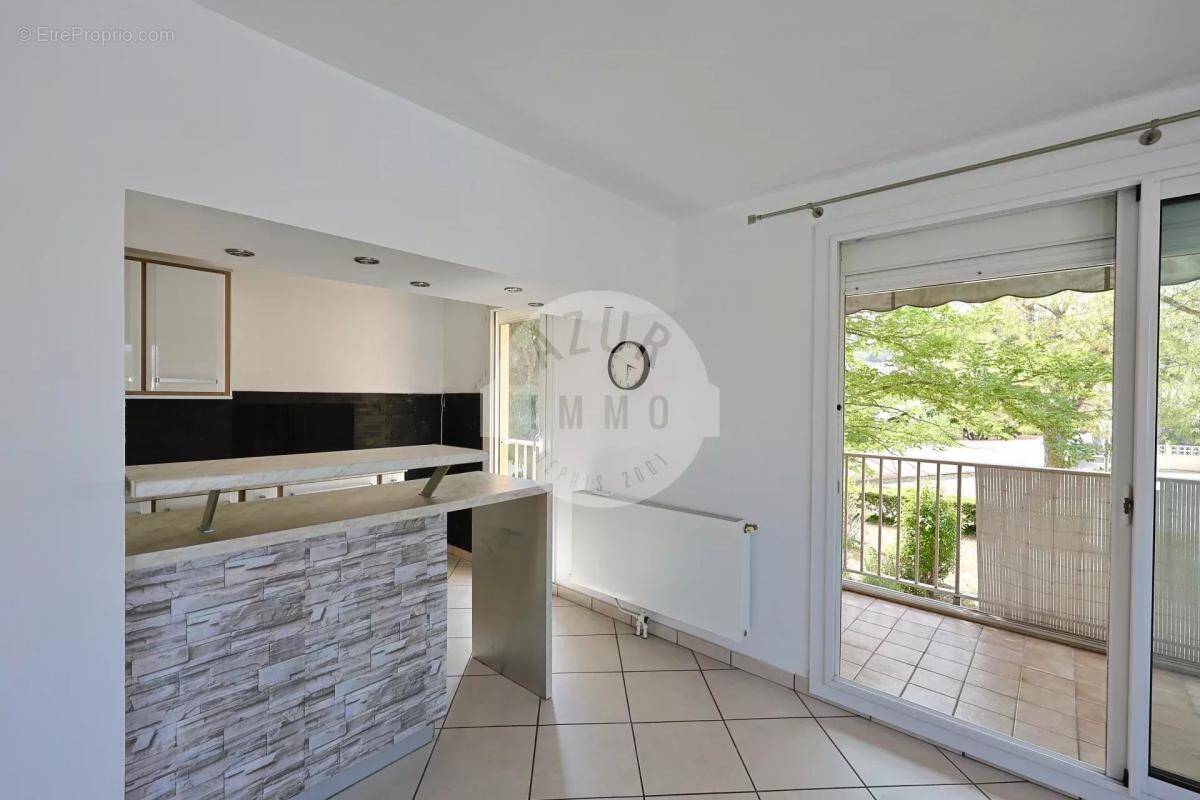 Appartement à AUBAGNE