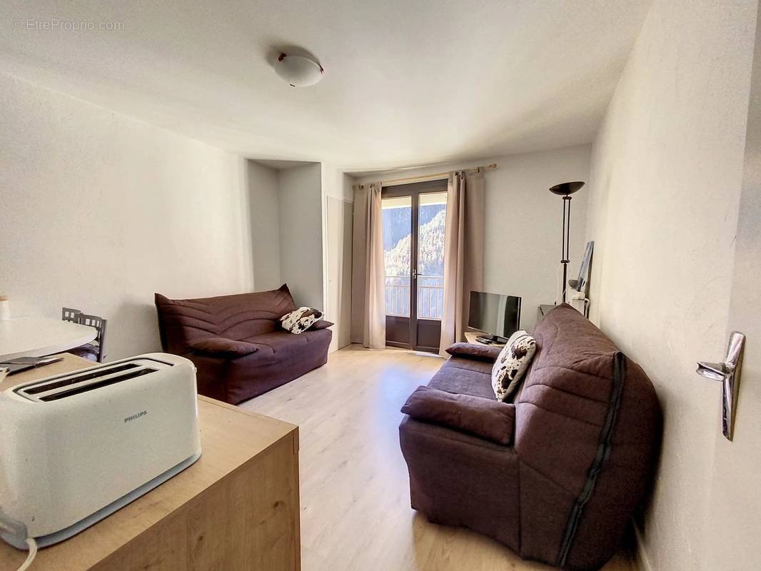 Appartement à SAINT-ETIENNE-DE-TINEE