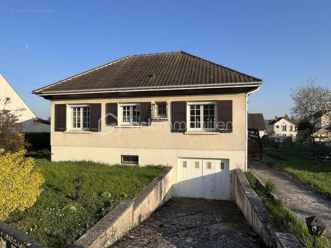 Maison à FERE-EN-TARDENOIS