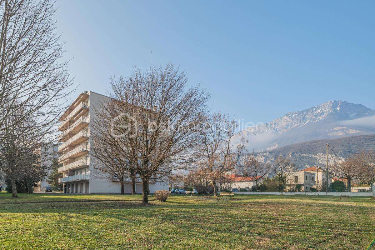 Appartement à ECHIROLLES