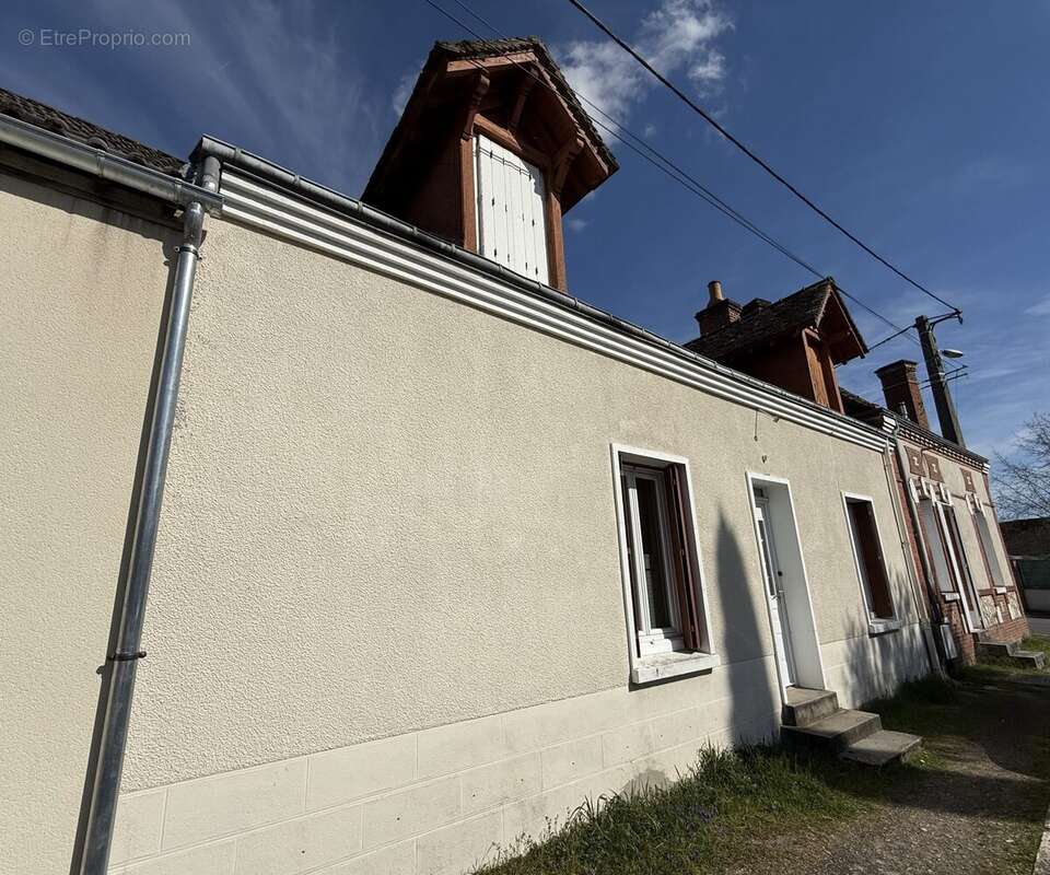 Maison à SALBRIS