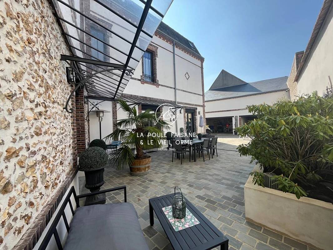 Maison à MAINTENON