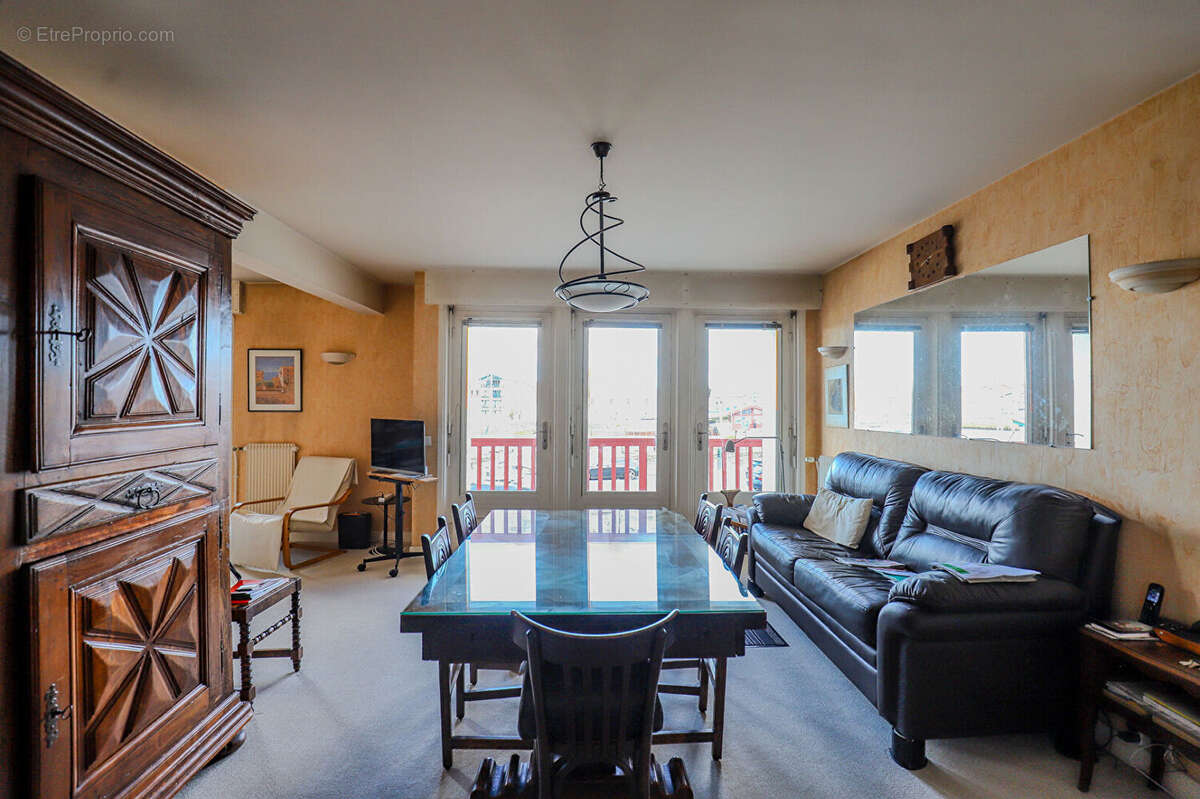 Appartement à CIBOURE