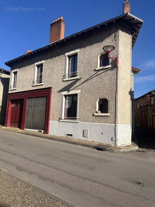 Maison à SAINT-VICTURNIEN