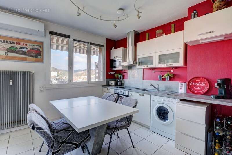 Appartement à LYON-4E