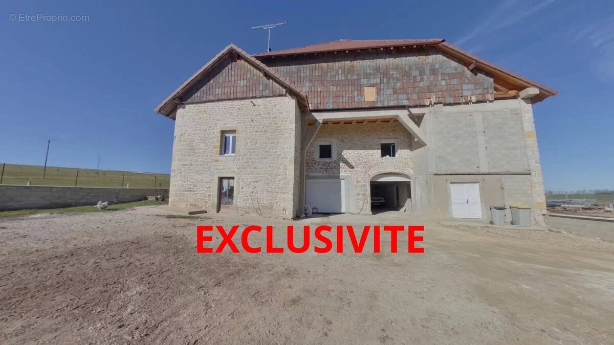 Maison à MIGNOVILLARD