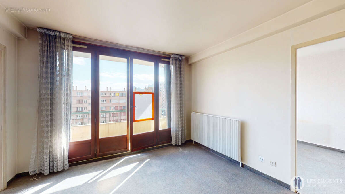 Appartement à ECHIROLLES