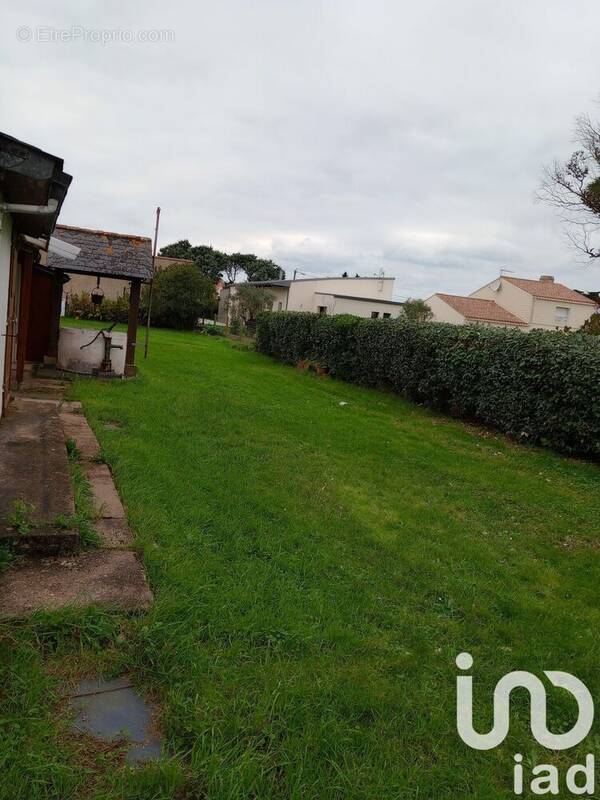 Photo 1 - Terrain à LA PLAINE-SUR-MER