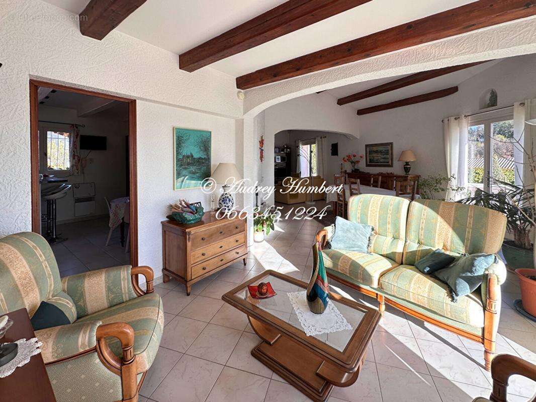 Maison à PIERREVERT