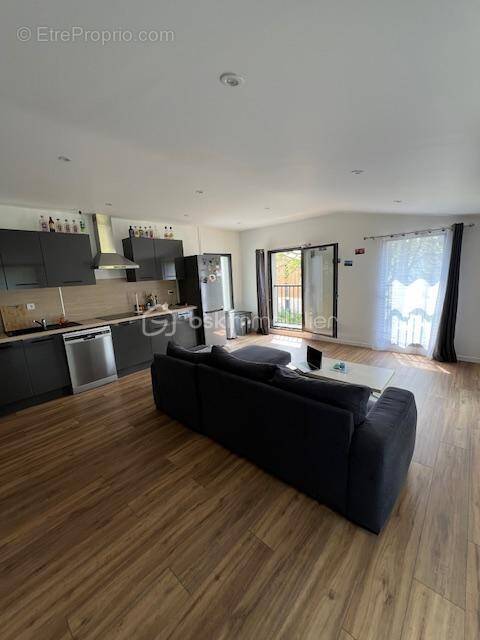 Appartement à SERAINCOURT