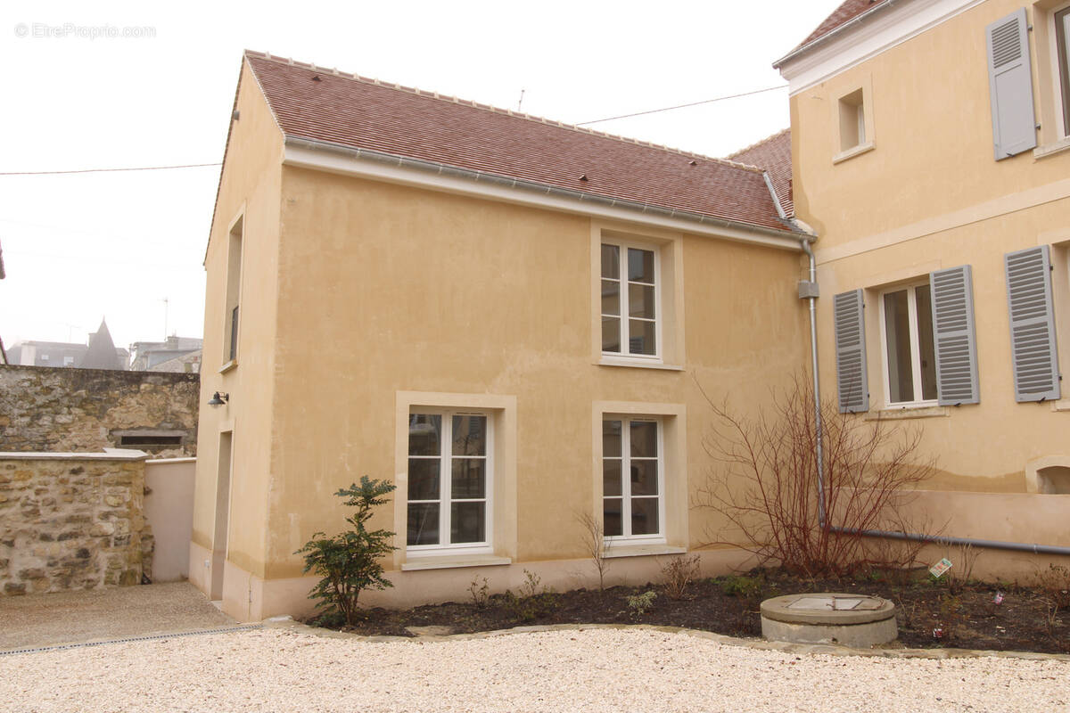 Maison à L&#039;ISLE-ADAM