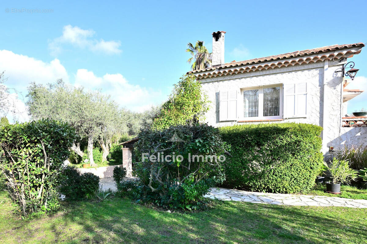 Maison à OPIO