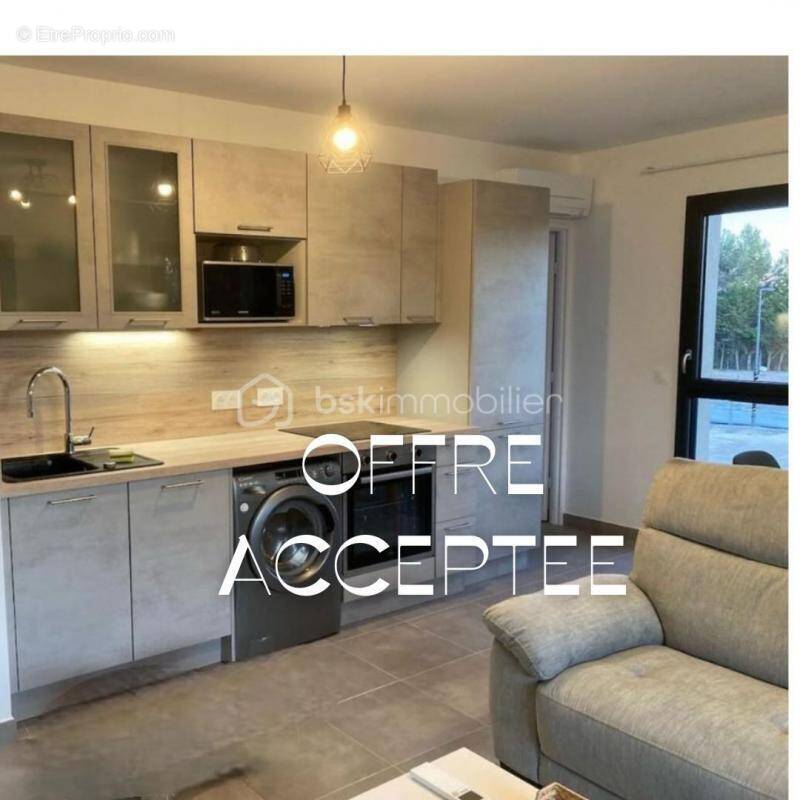 Appartement à COMBAILLAUX