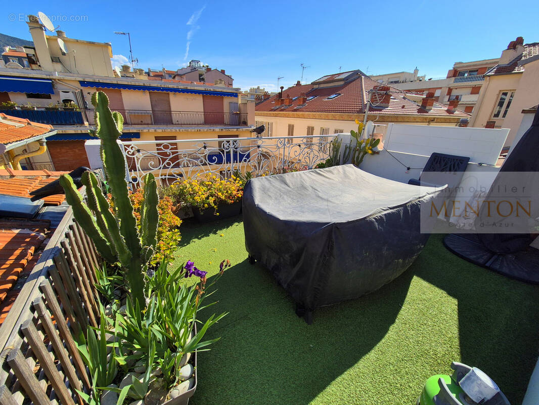 Appartement à MENTON
