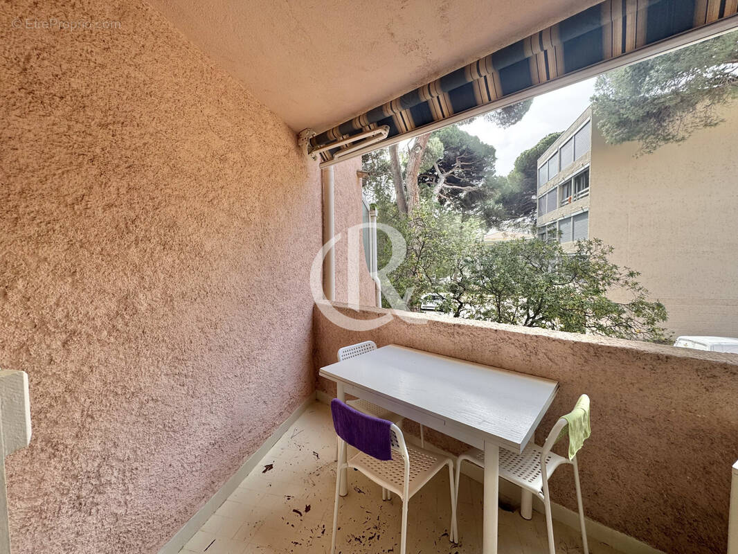 Appartement à HYERES