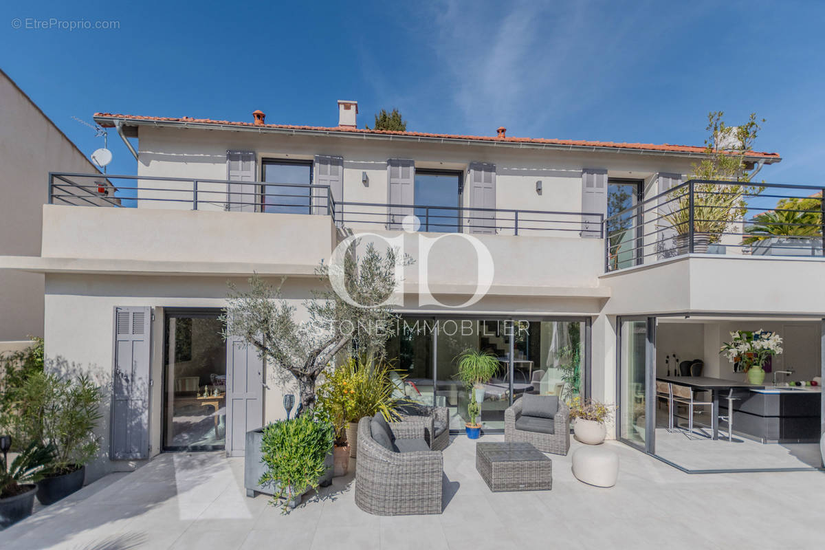 Maison à AIX-EN-PROVENCE