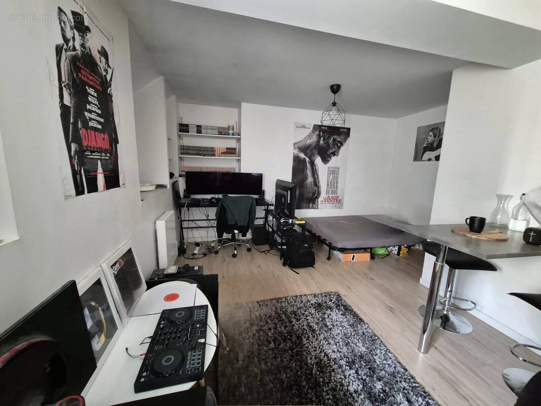 Appartement à CHANGE