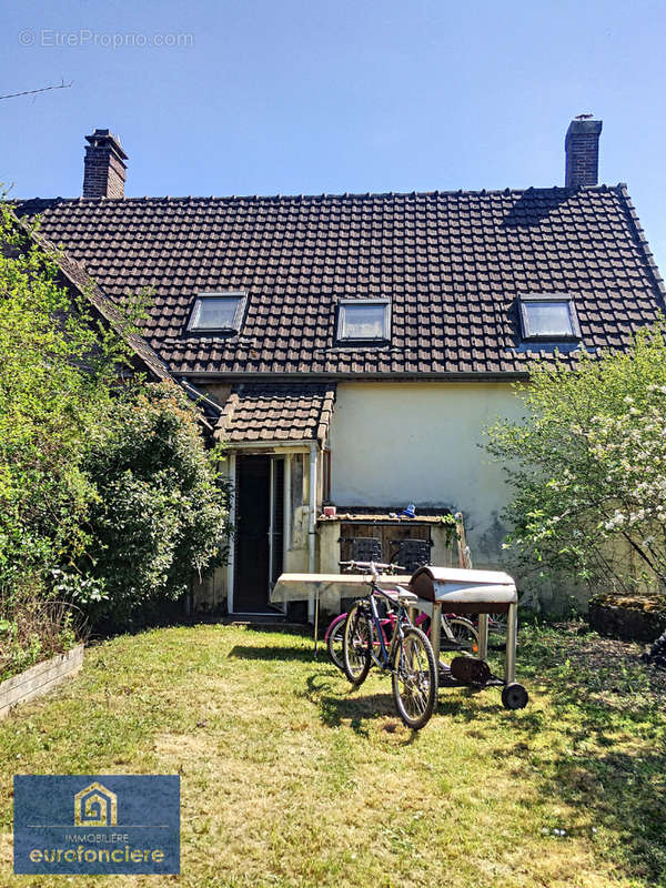 Maison à AIX-EN-OTHE
