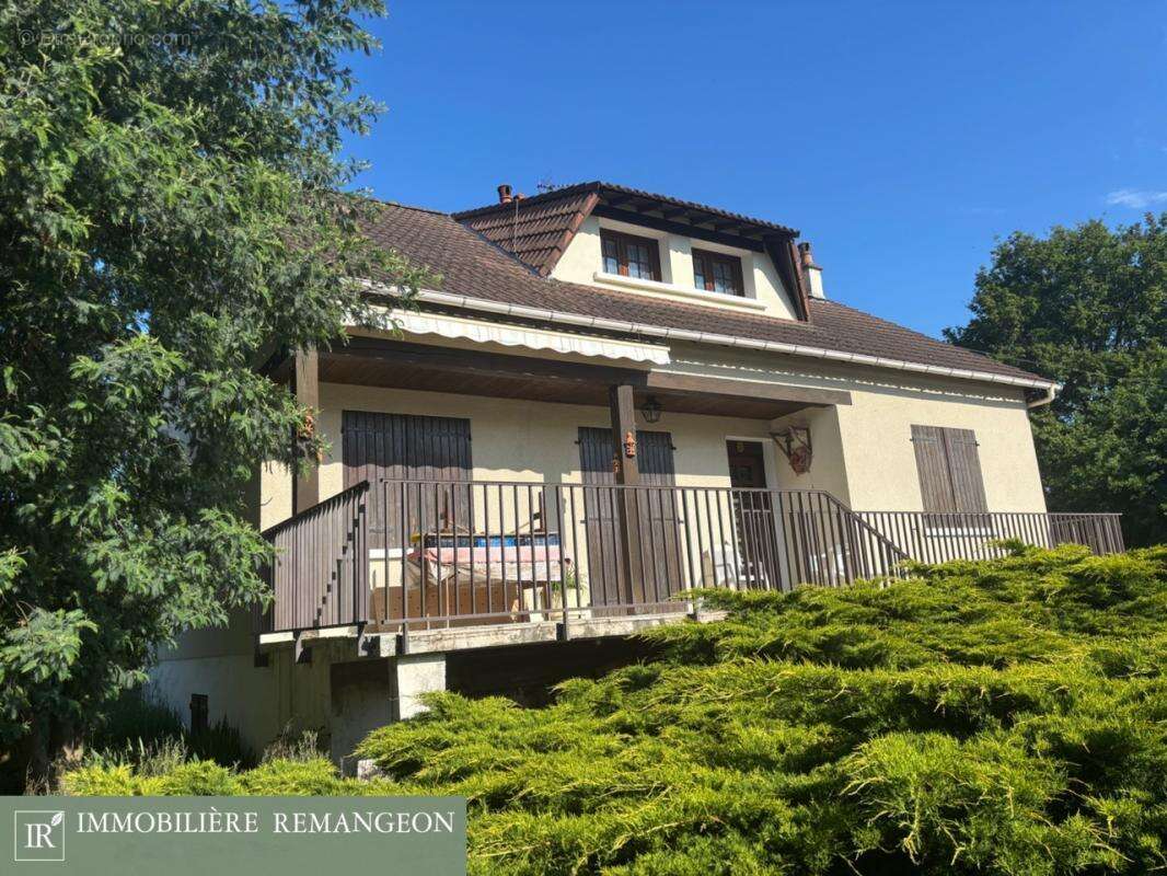 Maison à MEREAU