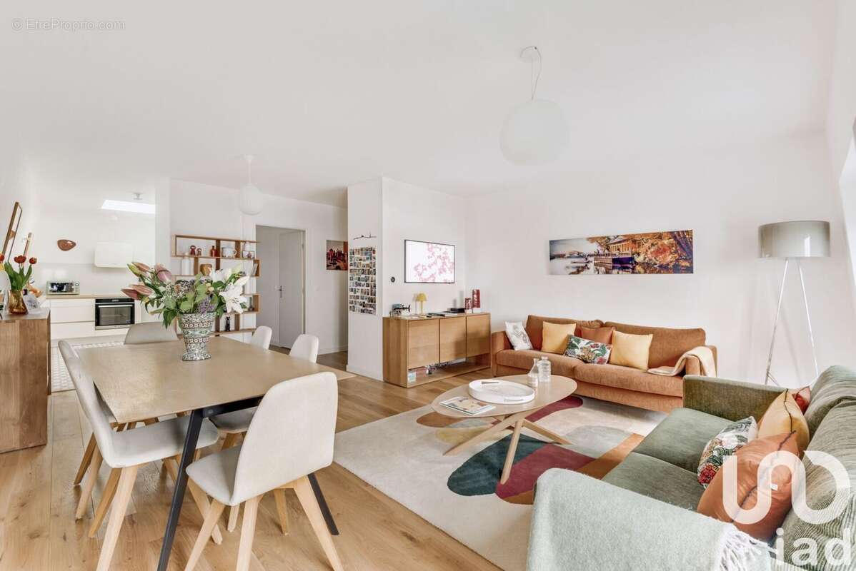 Photo 3 - Appartement à SURESNES