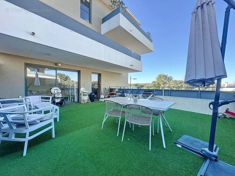 Appartement à JUVIGNAC