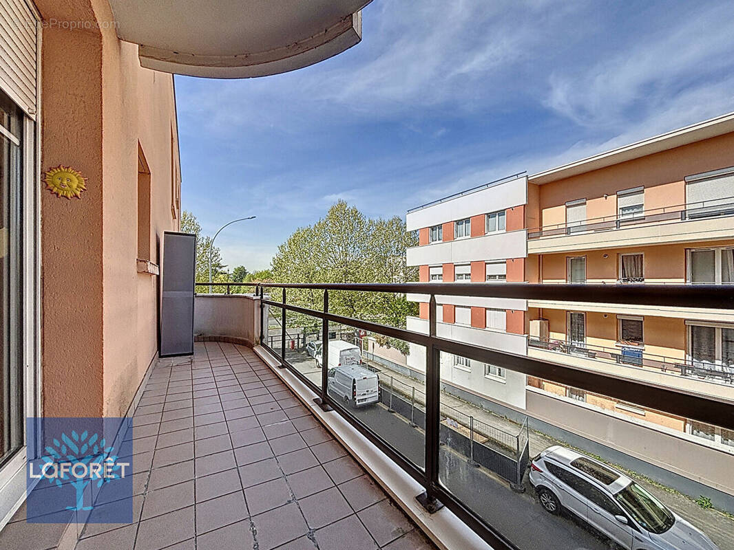 Appartement à BONNEUIL-SUR-MARNE