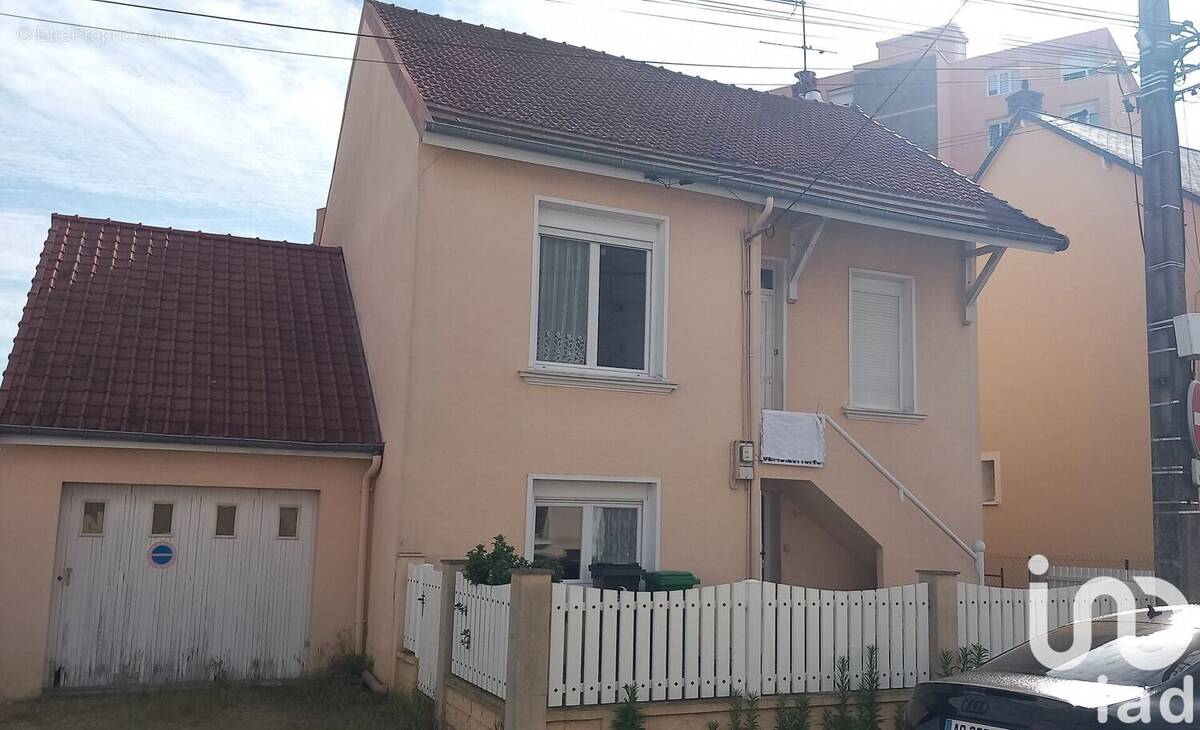 Photo 1 - Maison à LE MANS