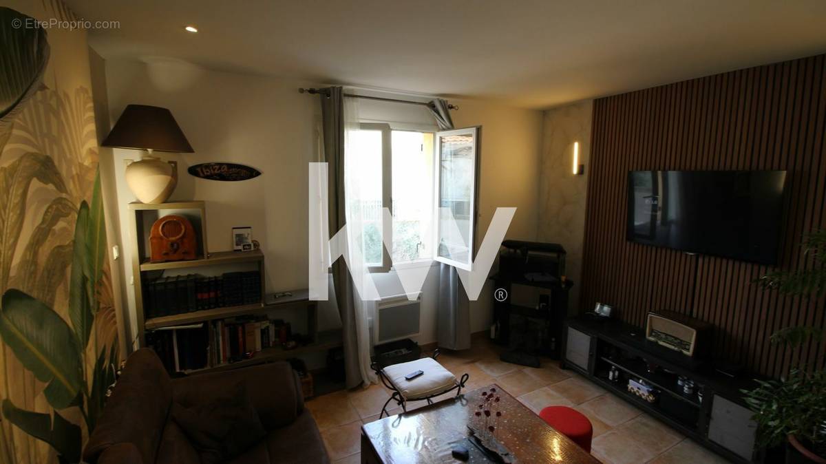 Appartement à MARSEILLE-10E