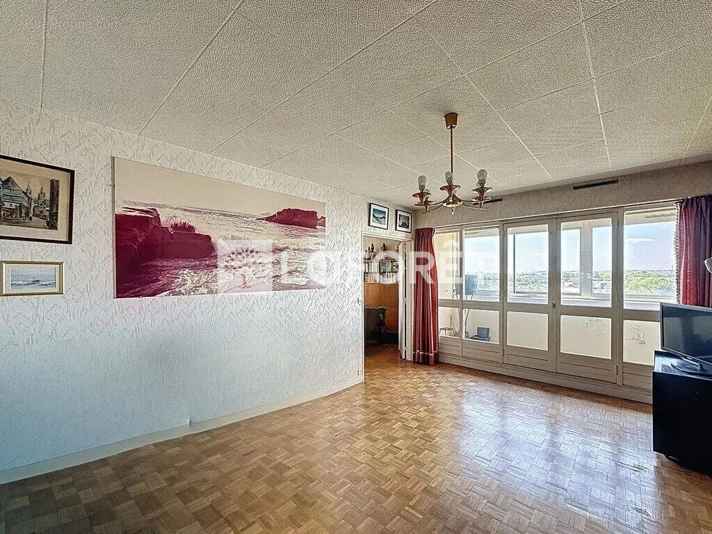 Appartement à BONNEUIL-SUR-MARNE