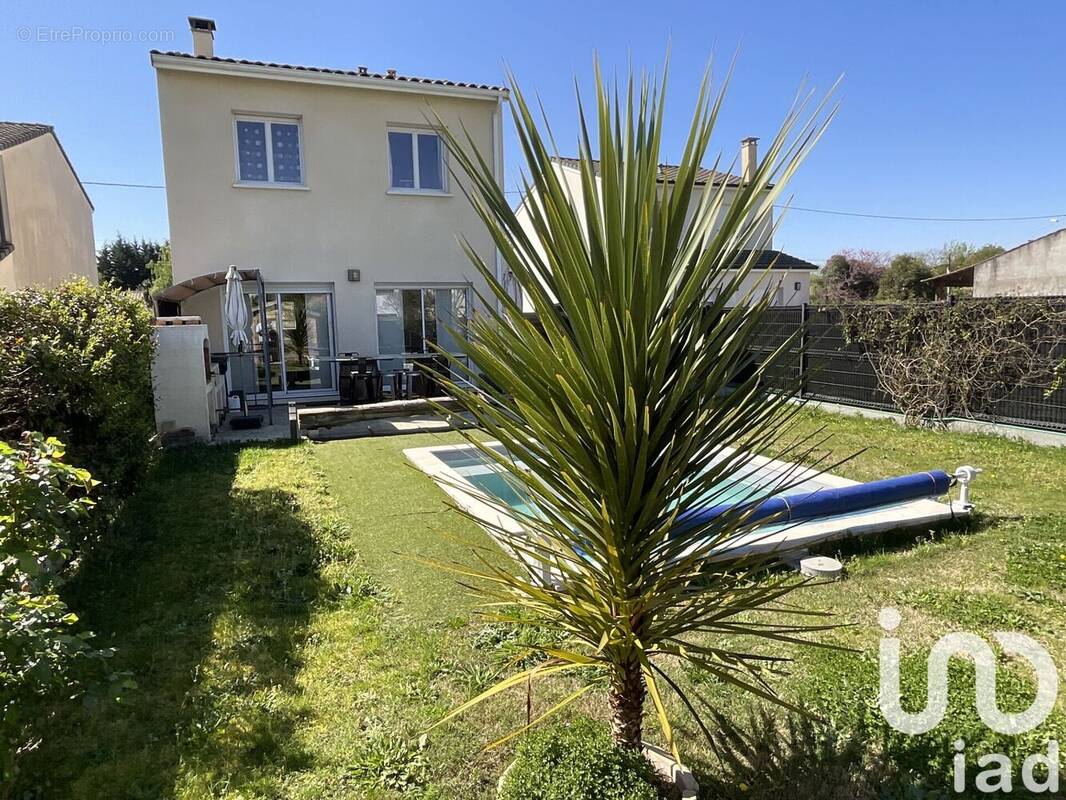 Photo 1 - Maison à PAREMPUYRE