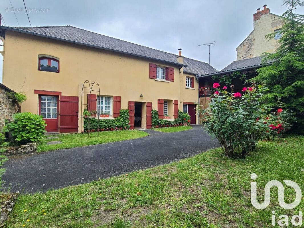 Photo 1 - Maison à MONTREUIL-BELLAY