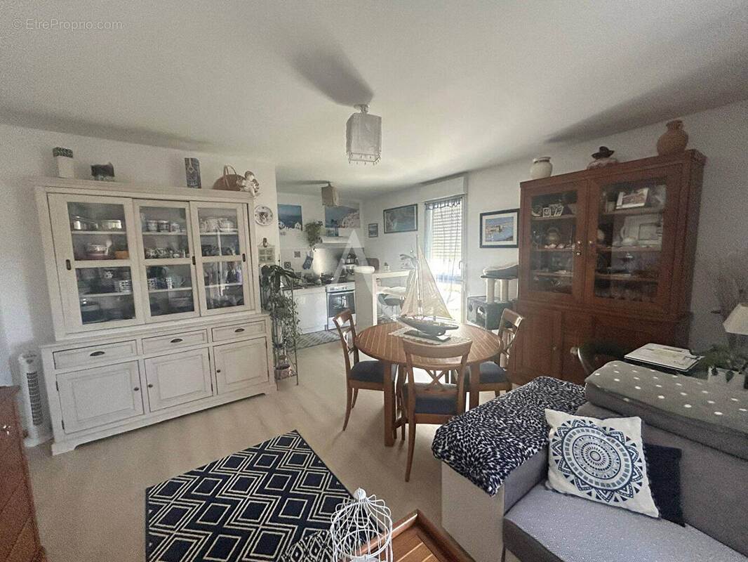 Appartement à SAINT-SEBASTIEN-SUR-LOIRE