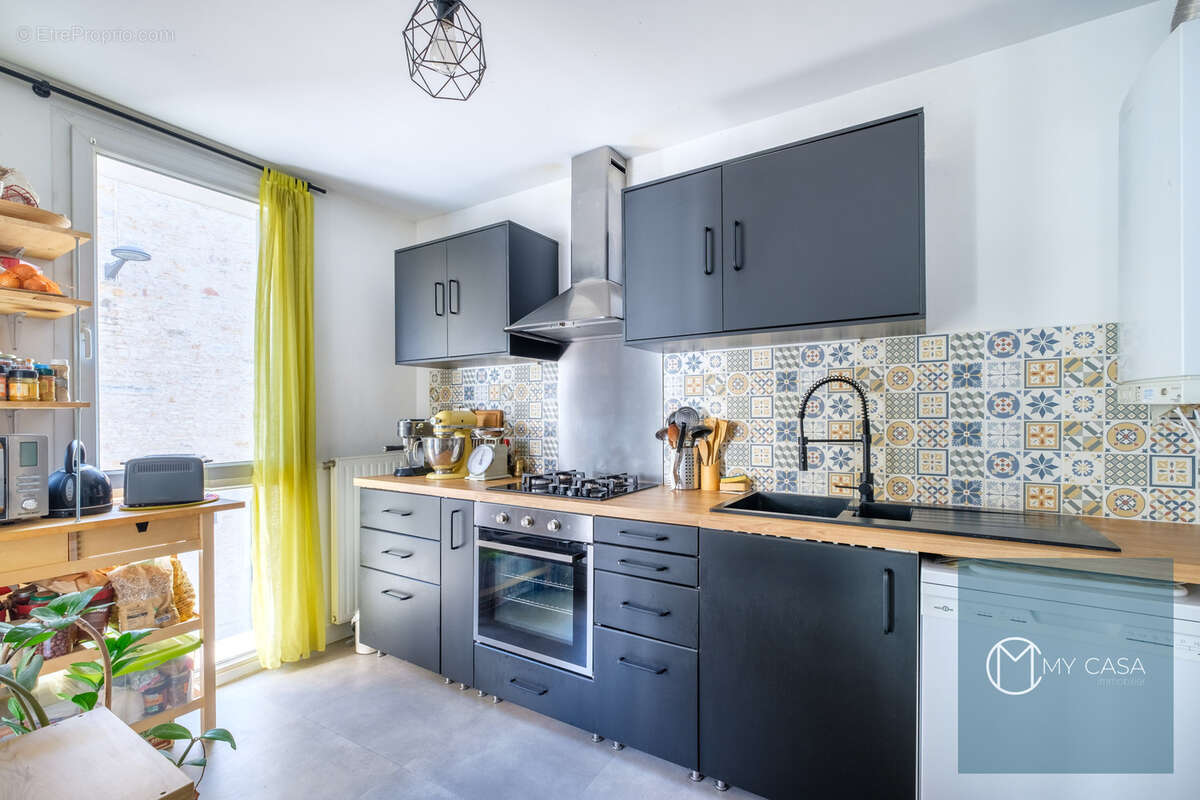 Appartement à LYON-9E