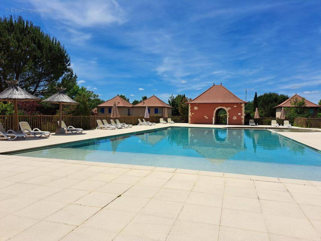 Appartement à PRAYSSAC