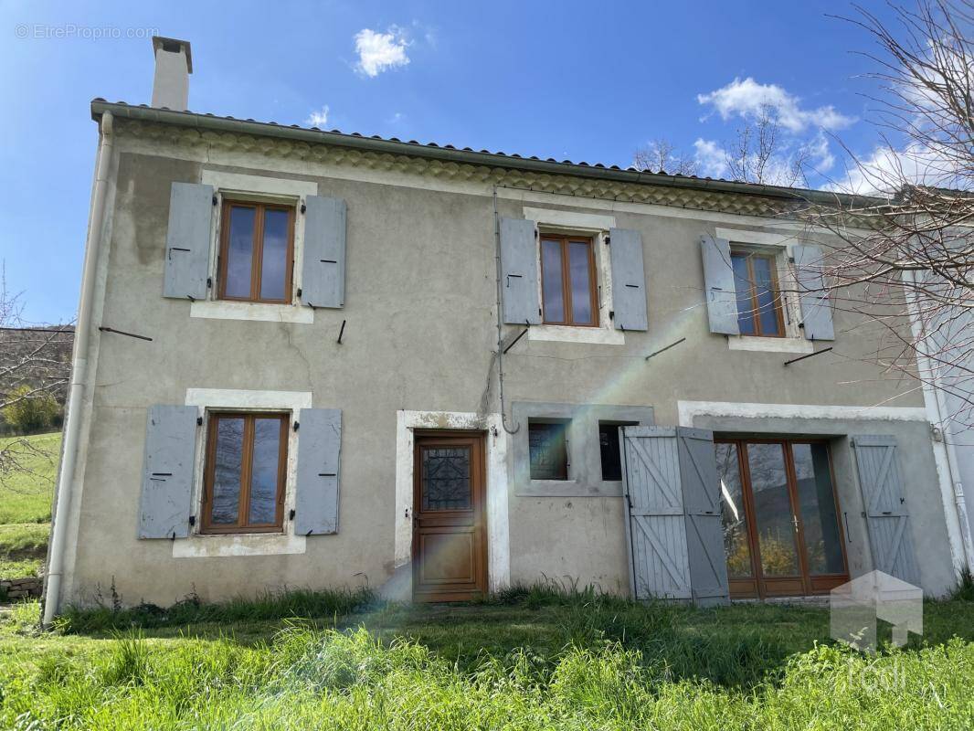 Maison à PRIVAS