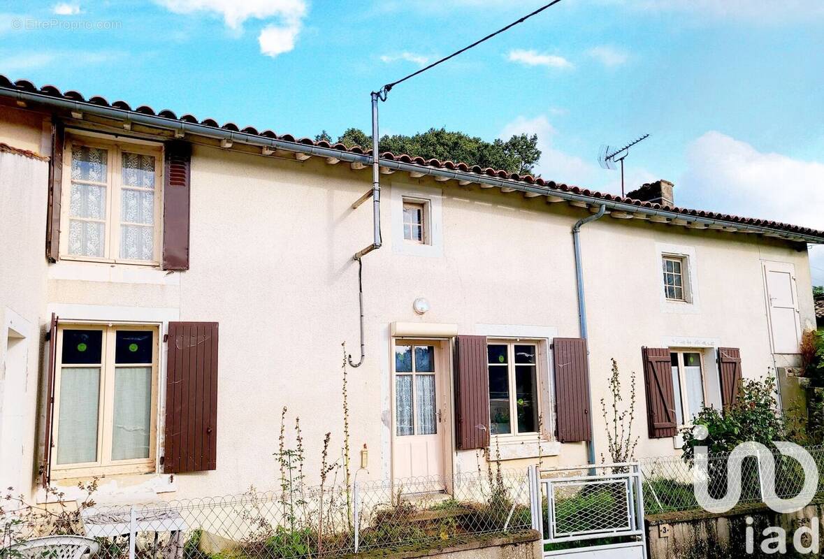 Photo 1 - Maison à FOMPERRON