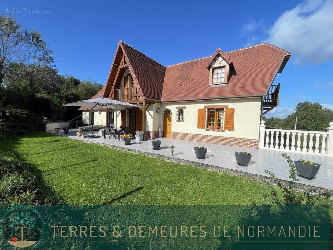Maison à NEUFCHATEL-EN-BRAY