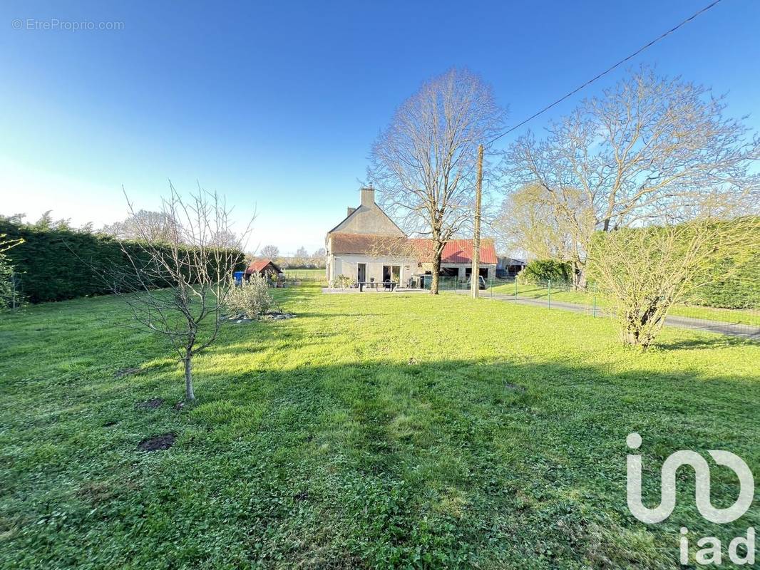 Photo 1 - Maison à NOYEN-SUR-SARTHE