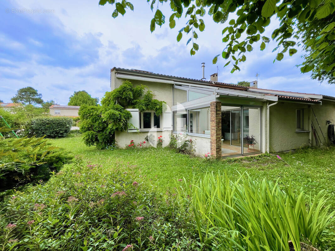 Maison à GRADIGNAN